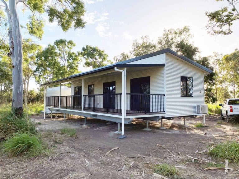 Palmerston 1 bed with Deck 16